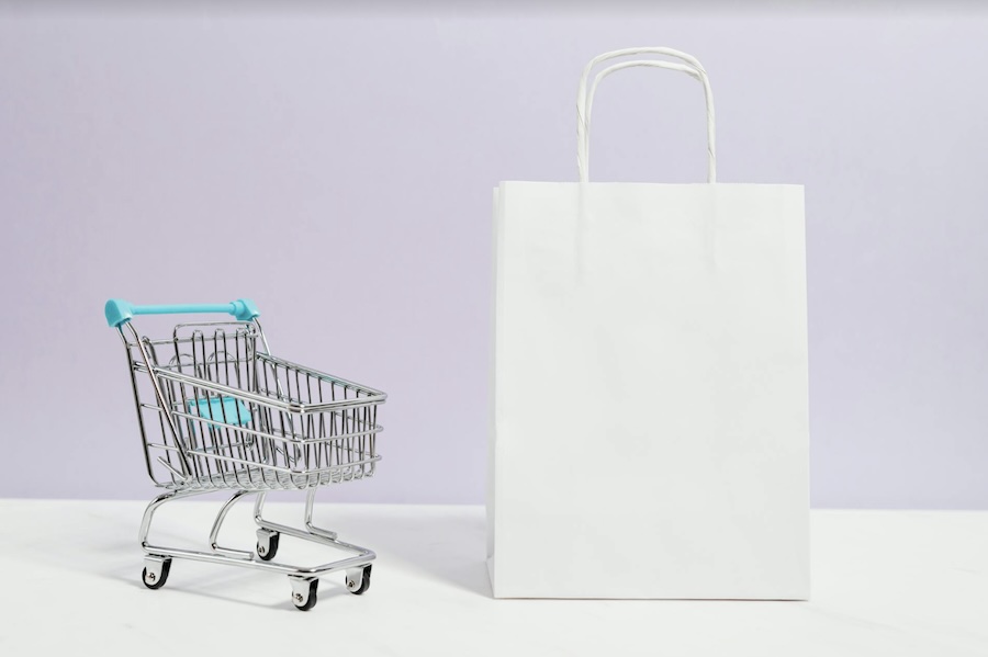 Economia circular: conheça 10 sites para comprar barato itens novos e usados sem sair de casa