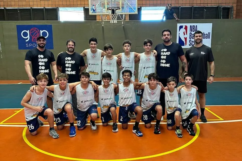 Empresa de Ribeirão Preto é patrocinadora principal de time de basquete para jovens