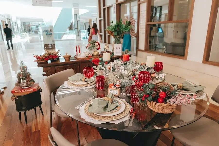 RibeirãoShopping recebe edição especial de mostra de Mesas Decoradas para o Natal com participação de renomados arquitetos e decoradores