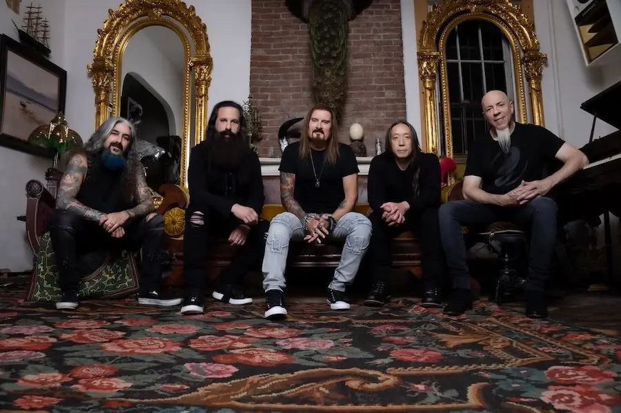 Dream Theater se apresenta, neste domingo, no palco da Vibra São Paulo