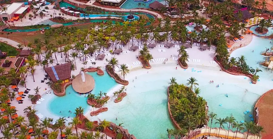 O “Verão Fantástico” do Hot Beach Parques & Resorts tem diversão para as crianças com a Turma do Guarani e um novo toboágua, o Embolada 