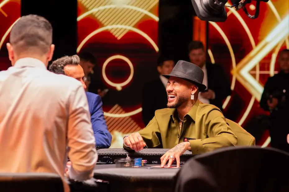 Neymar Jr visita o Brasil para participar de evento exclusivo de poker